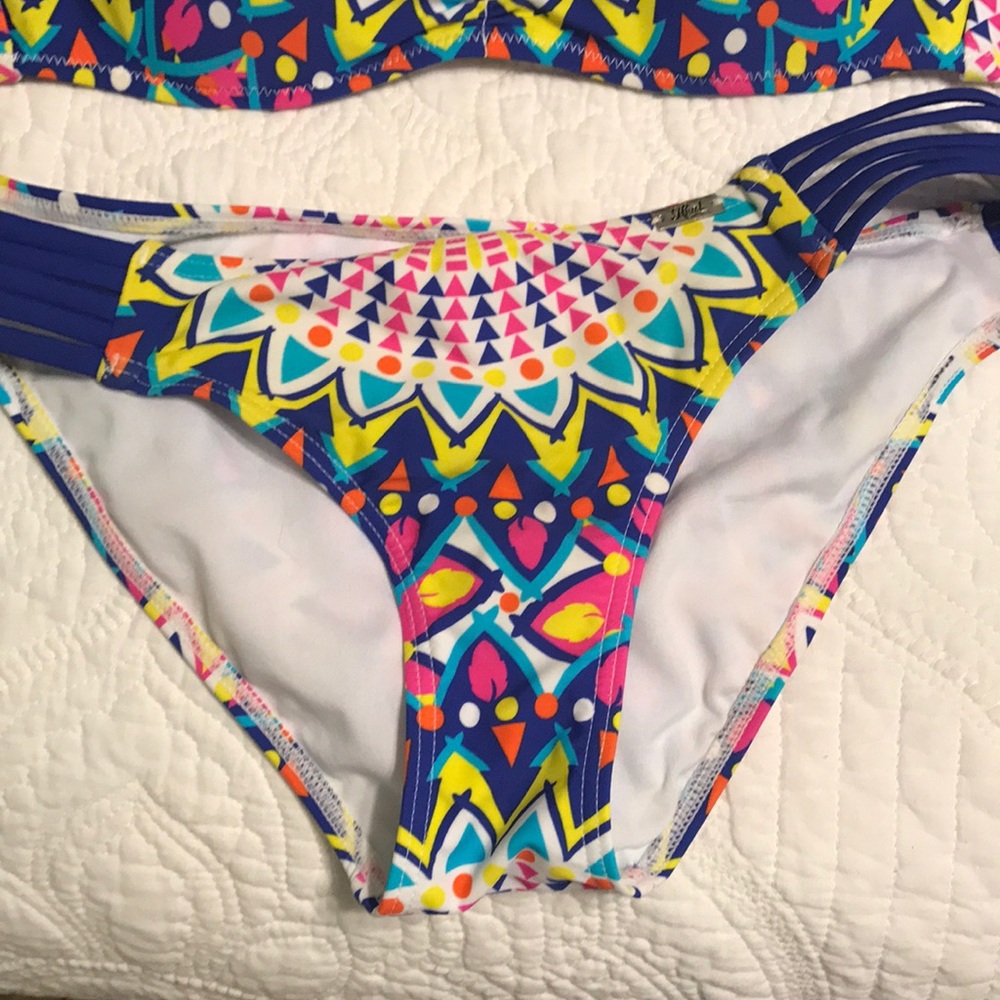 Multi-Colored Swimsuit - Picture 2 of 3